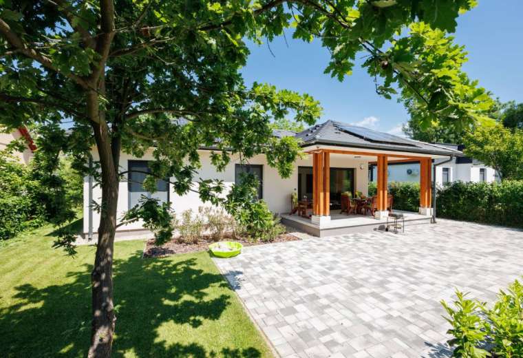 92b59a2ad9c7f41c3d3d659e74