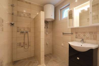 e6e3a30c83ef493fe9cf544054